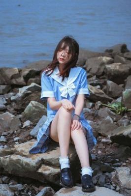 操小萝莉